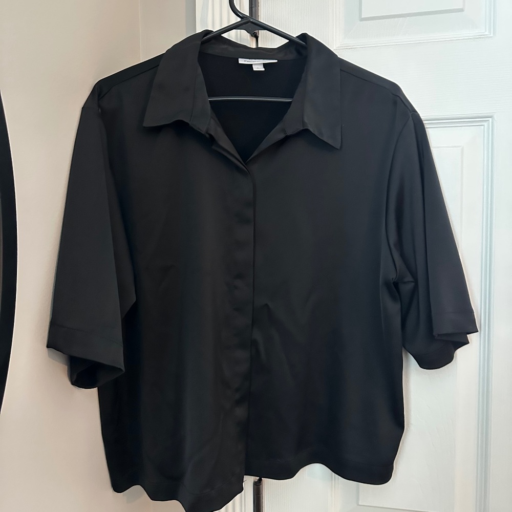 Black short sleeve button up shirt